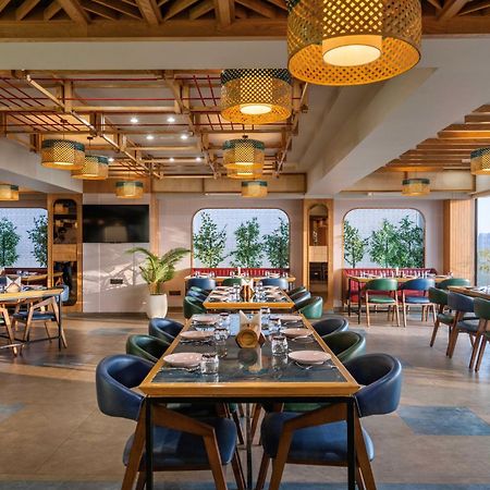 The Lemon Grass Hotel جاندي نجر المظهر الخارجي الصورة