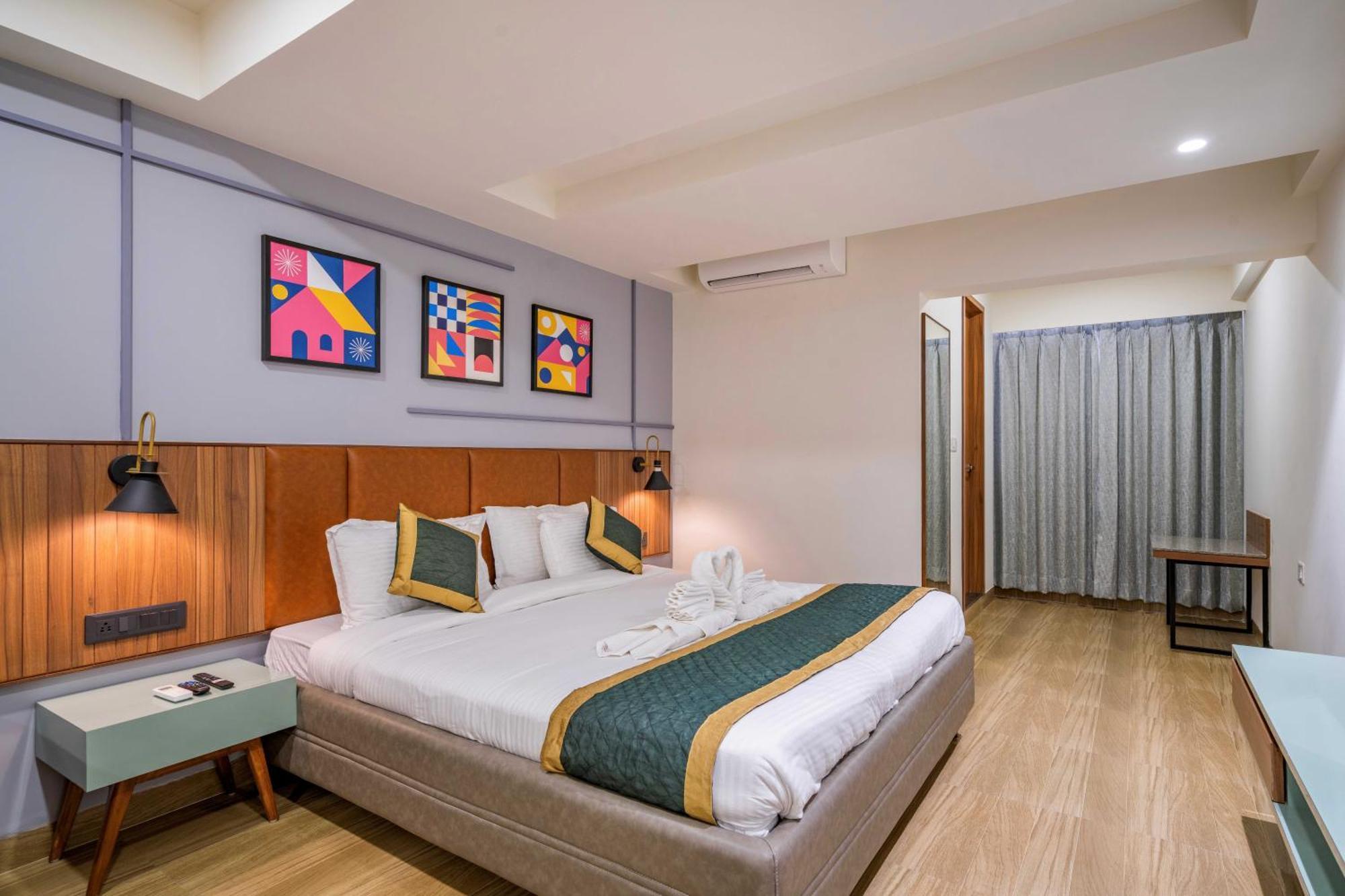 The Lemon Grass Hotel جاندي نجر المظهر الخارجي الصورة