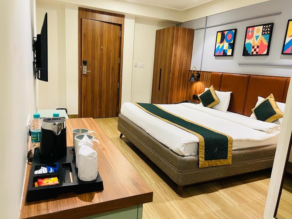 The Lemon Grass Hotel جاندي نجر المظهر الخارجي الصورة
